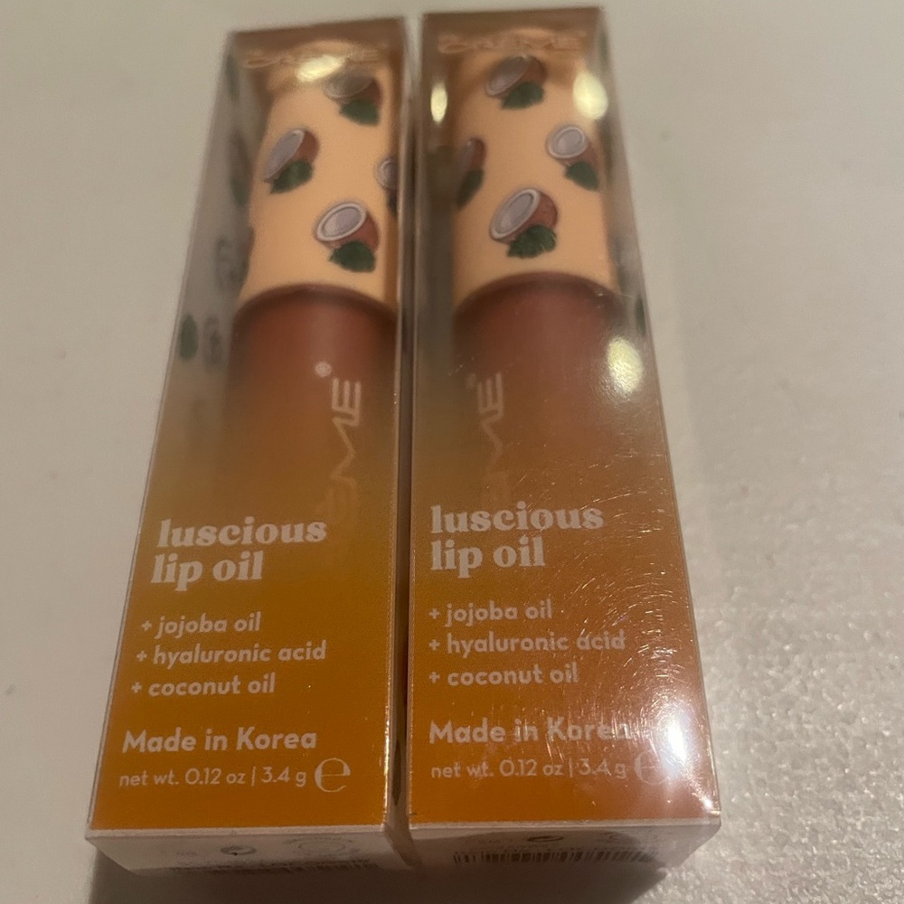 The Crème Shop Luscious Lip Oil with Jojoba and Coconut